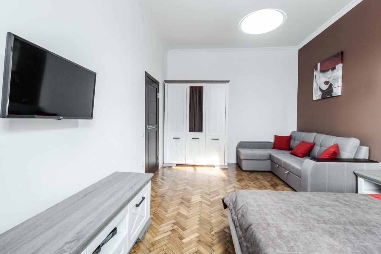 Inshiapartments On Liberty Avenue 2 Lviv Exterior foto